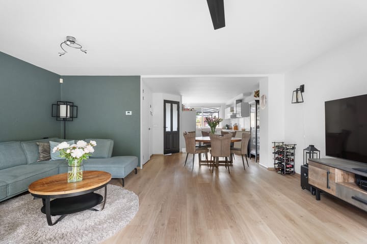 Foto 19 van Novemberstraat 45