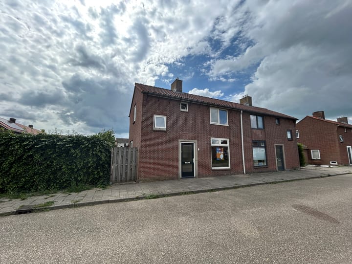 Foto 1 van Kastanjestraat 8