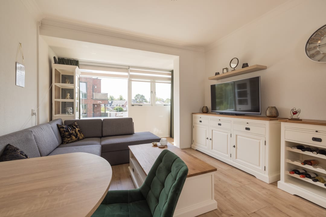 Foto 2 van Maerten Trompstraat 23