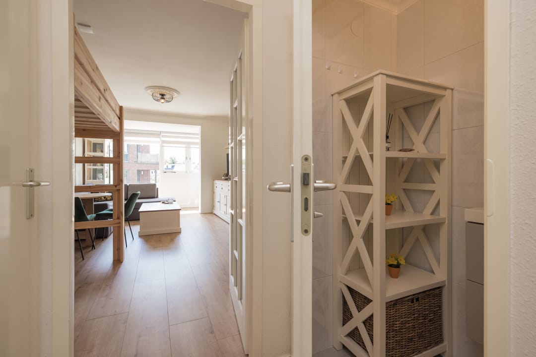 Foto 13 van Maerten Trompstraat 23