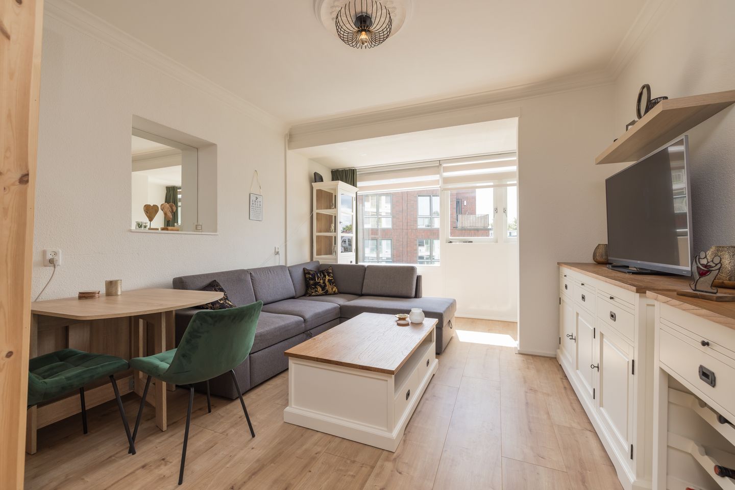 Foto 20 van Maerten Trompstraat 23