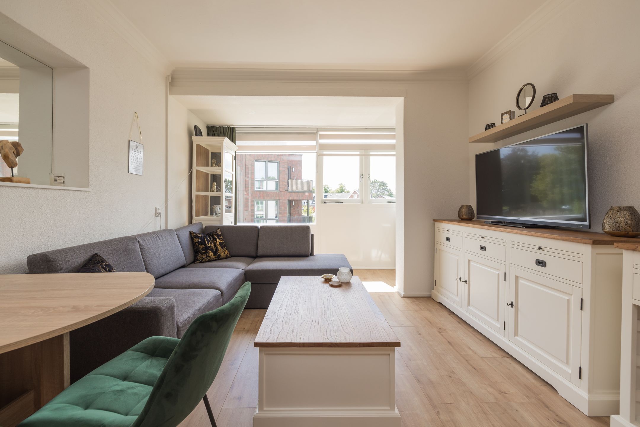 Foto 21 van Maerten Trompstraat 23