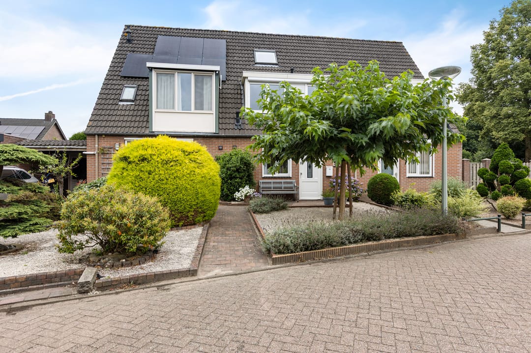 Foto 1 van Korenbloemstraat 18