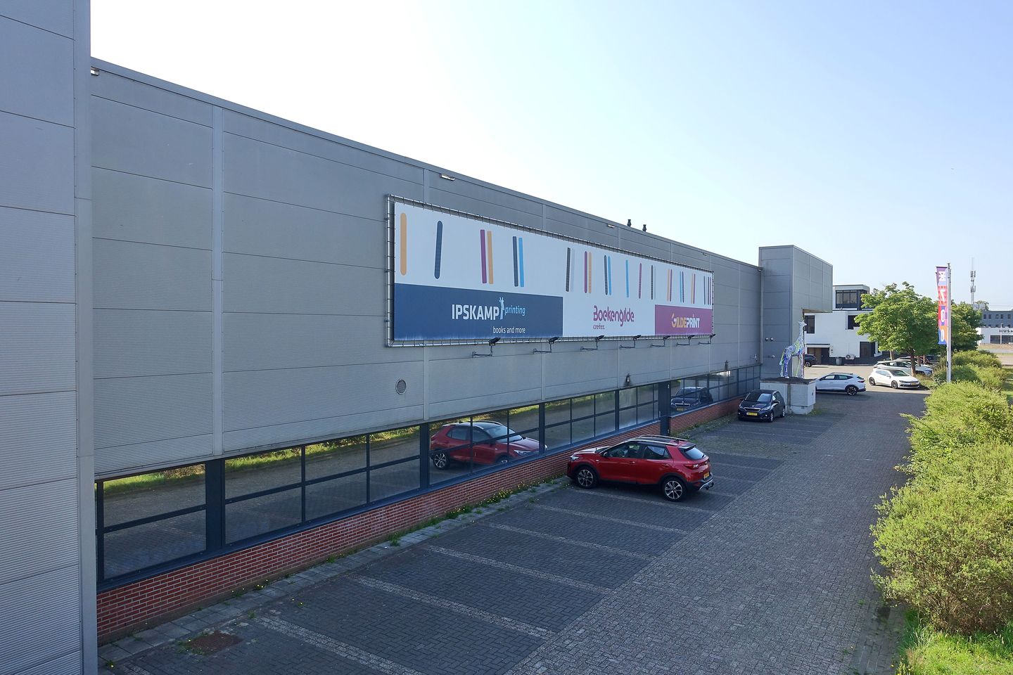 Bekijk foto 2 van Auke Vleerstraat 145