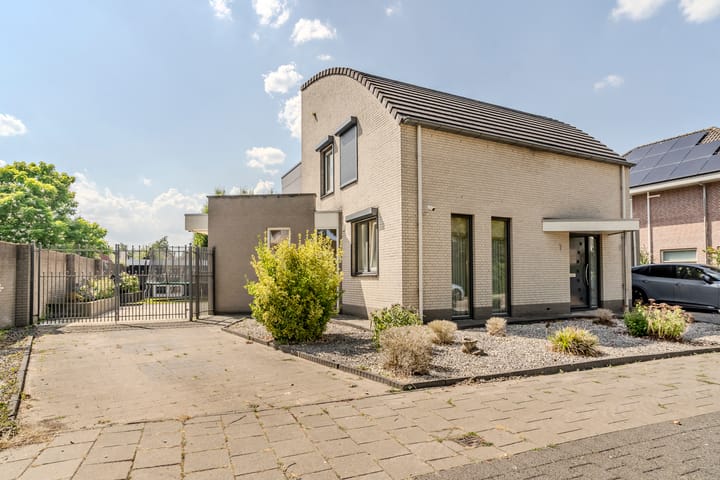 Foto 1 van van Glabbeekstraat 7