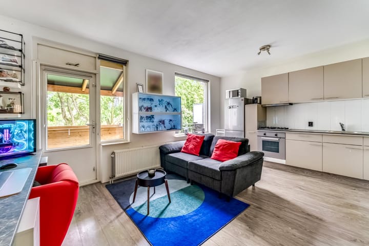 Foto 11 van Jungfrau 34