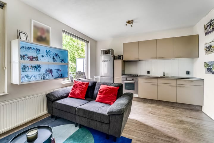 Foto 12 van Jungfrau 34