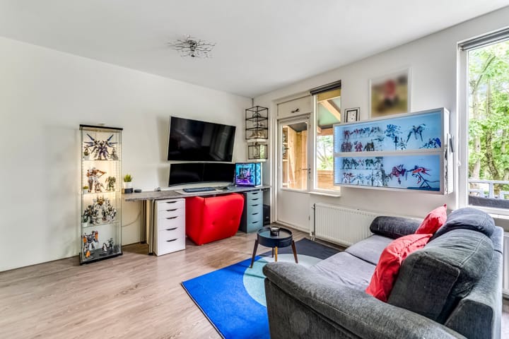 Foto 13 van Jungfrau 34