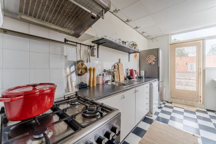 Foto 10 van Linnaeusstraat 54-BS