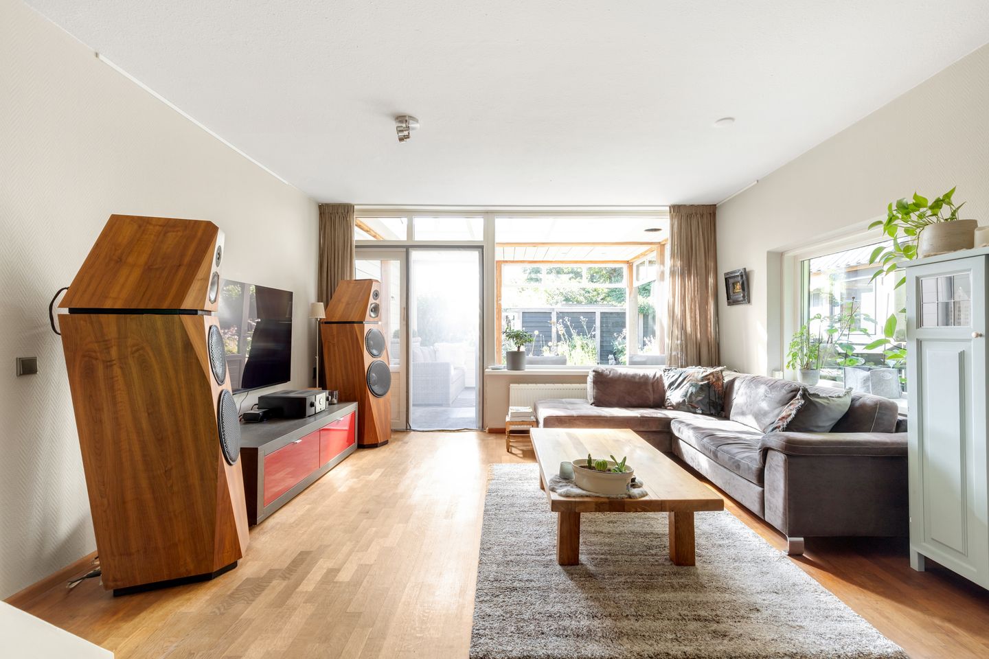 Foto 10 van Brucknerlaantje 59