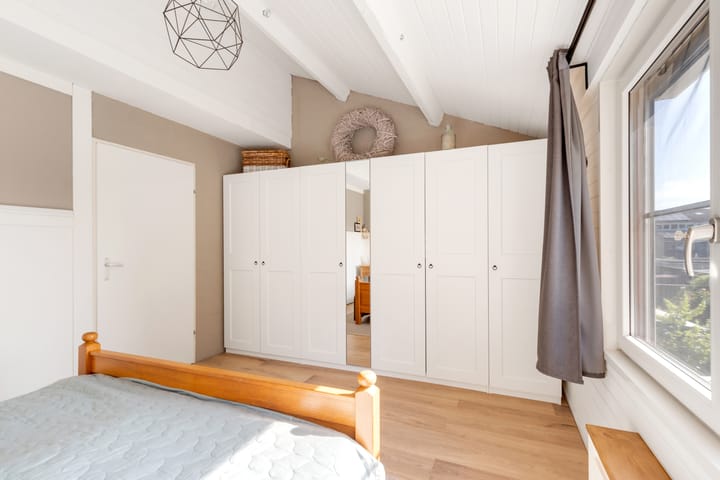 Foto 18 van Brucknerlaantje 59