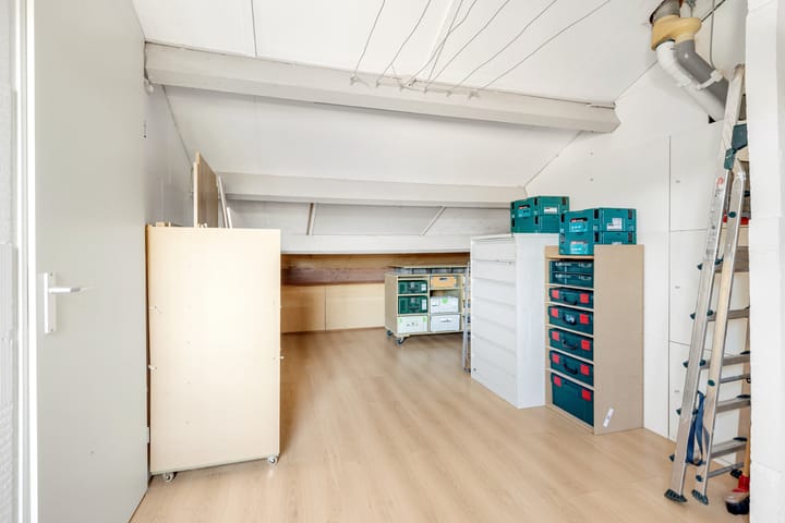 Foto 24 van Brucknerlaantje 59