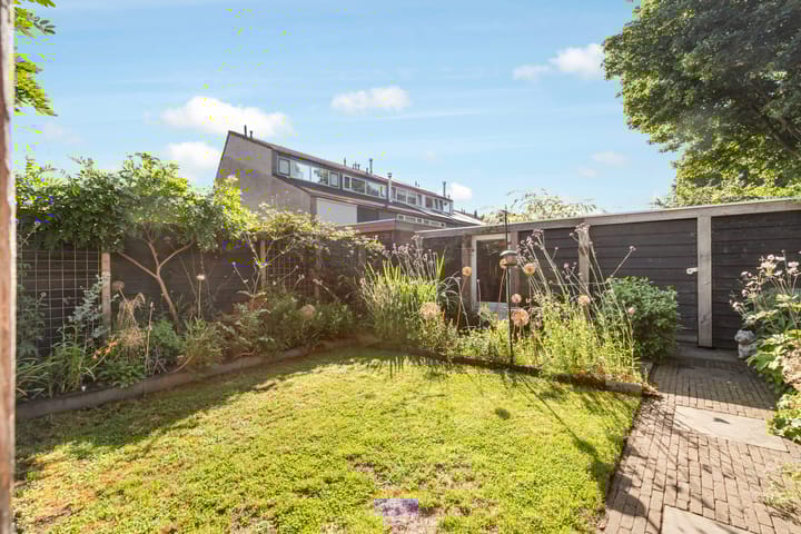 Foto 30 van Brucknerlaantje 59