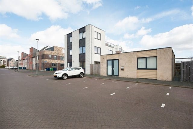 Foto 1 van Amorstraat 2