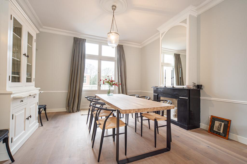 Photo 6 of Riouwstraat 166-A