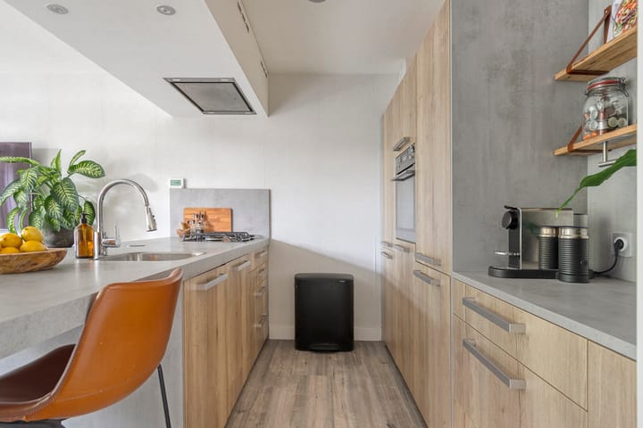 Foto 5 van Weg van de Vrede 8