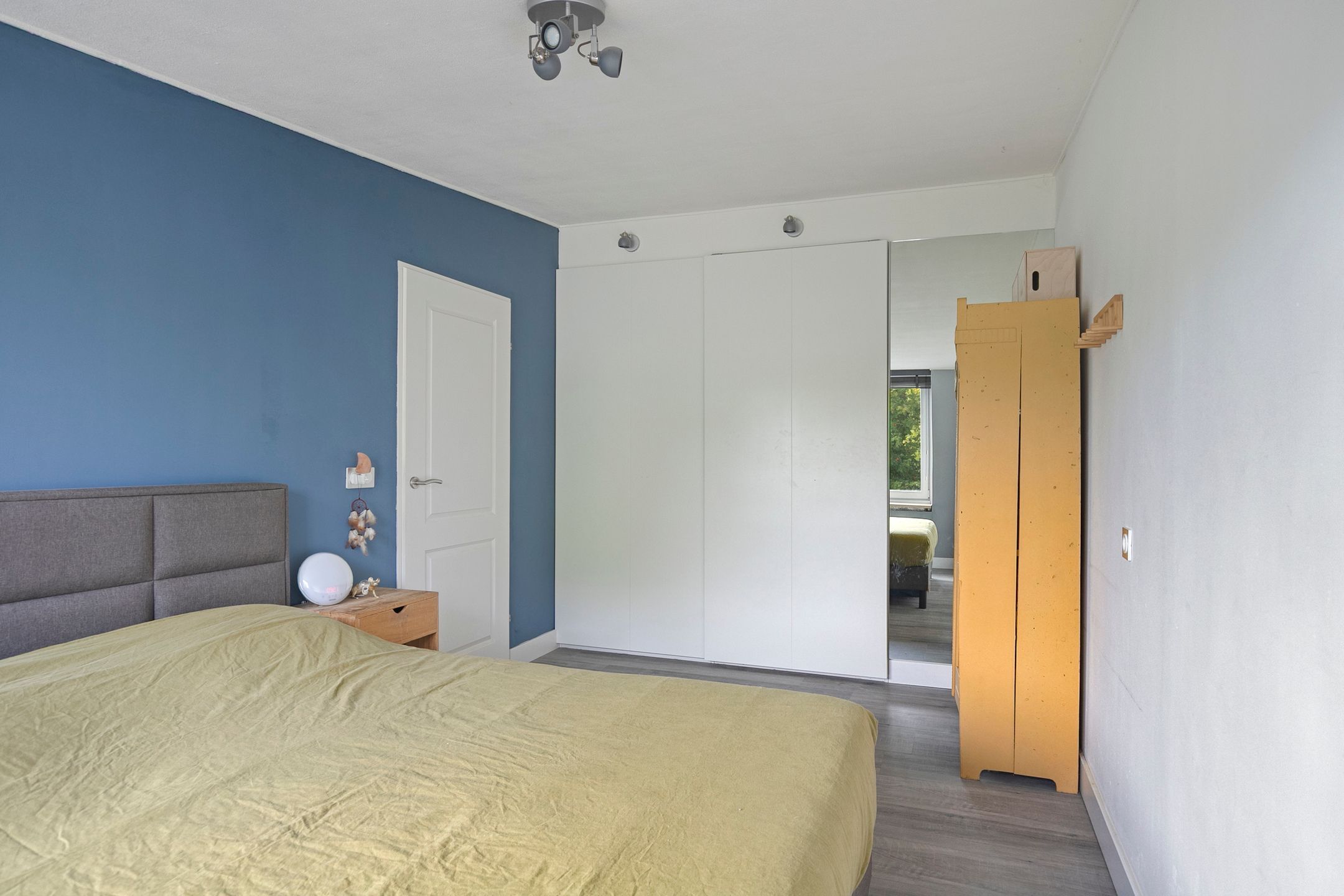 Foto 12 van Weg van de Vrede 8