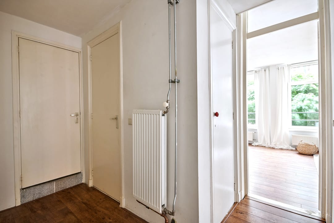 Photo 7 of Soendastraat 2-1