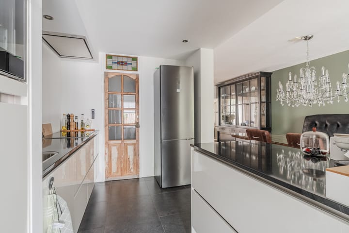 Foto 12 van Reggestraat 48