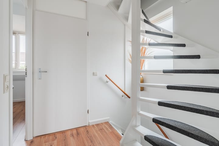 Foto 15 van Reggestraat 48