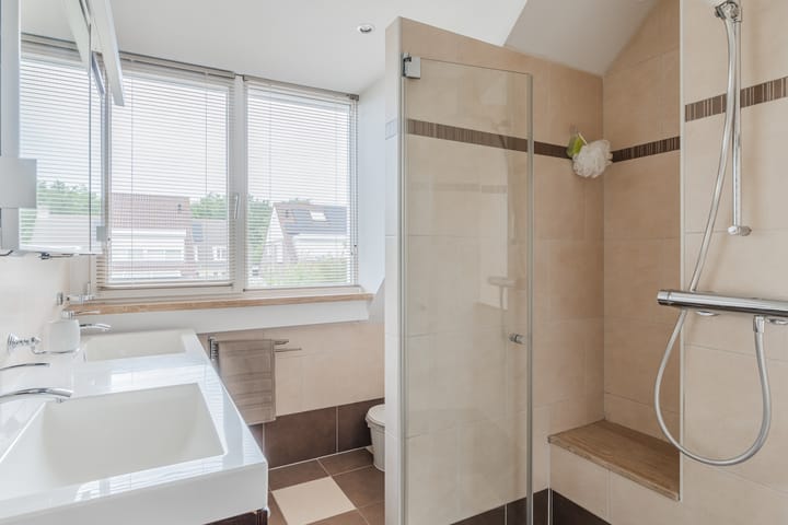 Foto 20 van Reggestraat 48