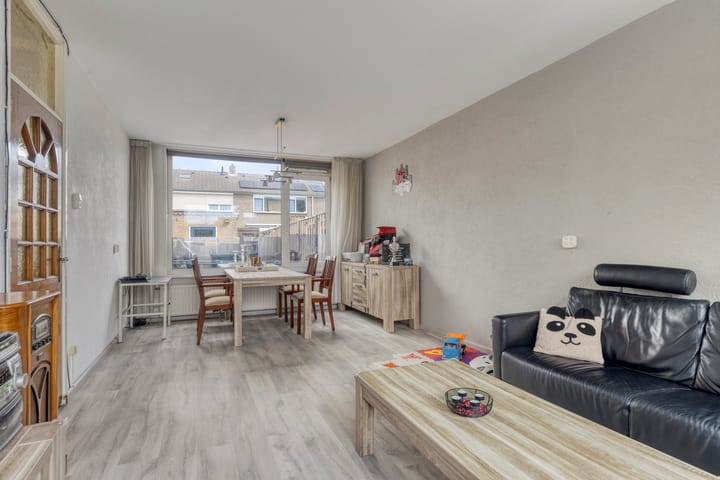 Foto 5 van Lelieplein 12