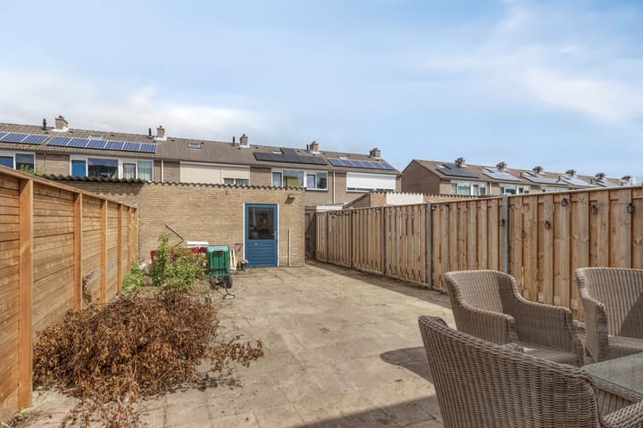 Foto 18 van Lelieplein 12