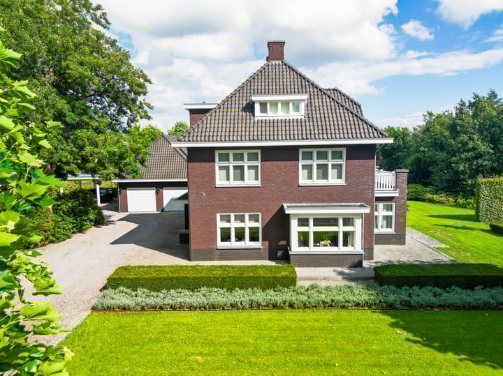 Foto 3 van Bredaseweg 24