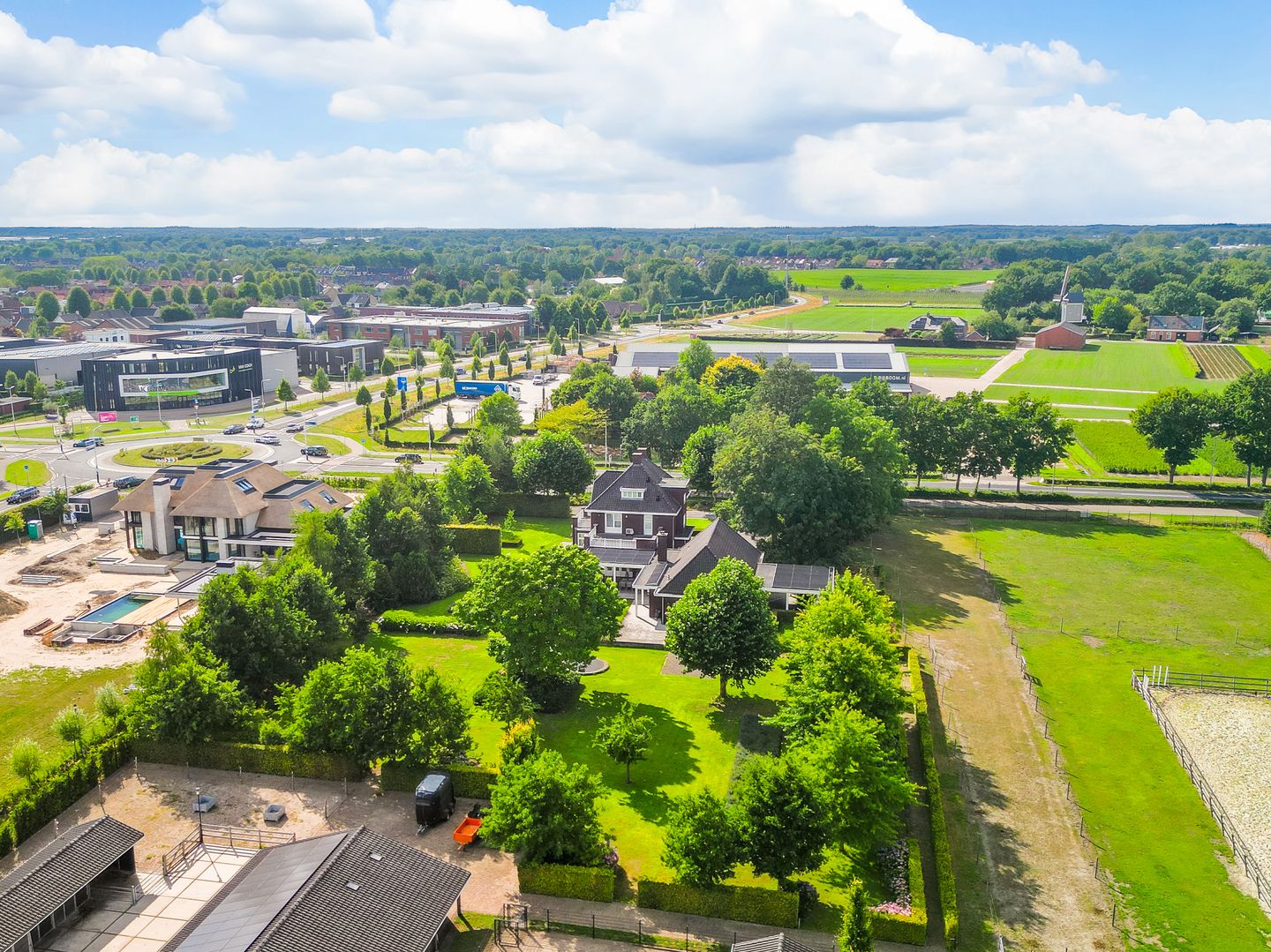 Photo 5 of Bredaseweg 24