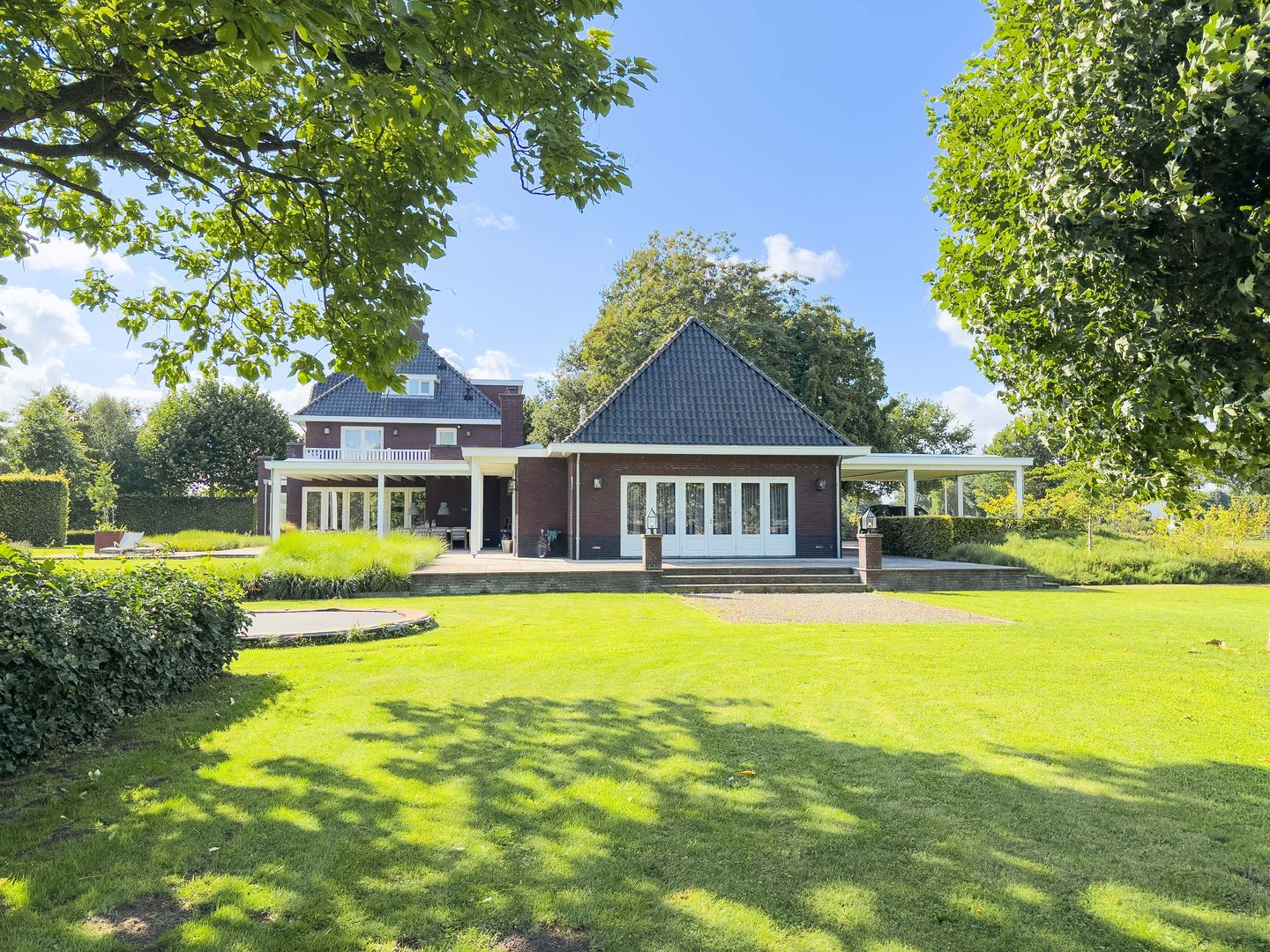 Photo 85 of Bredaseweg 24