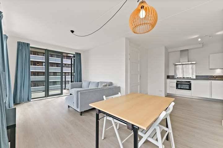 Foto 11 van Martinus Nijhofflaan 166