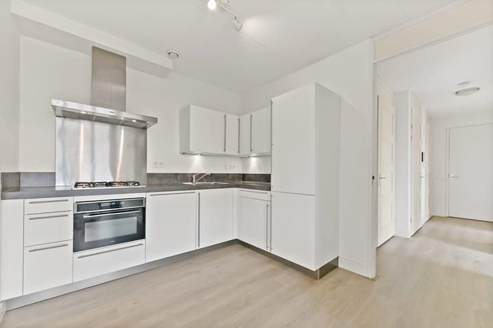 Foto 13 van Martinus Nijhofflaan 166