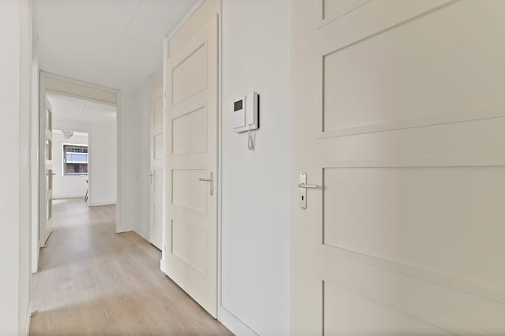 Foto 17 van Martinus Nijhofflaan 166