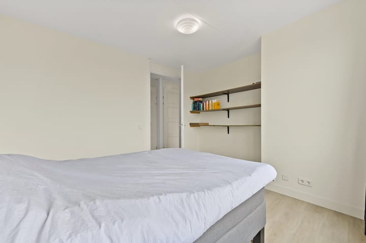 Foto 24 van Martinus Nijhofflaan 166