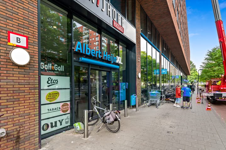 Foto 28 van Martinus Nijhofflaan 166