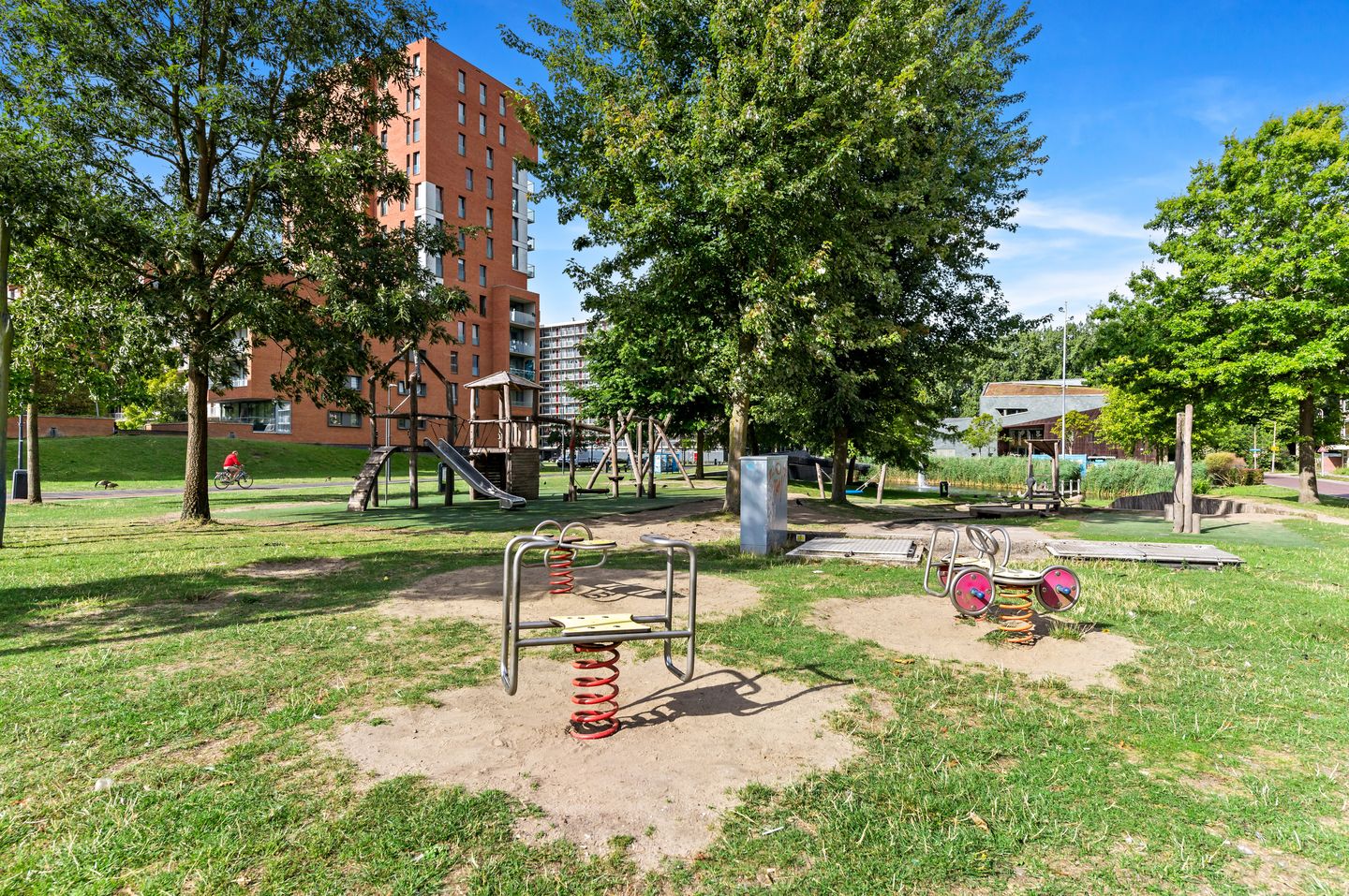 Foto 29 van Martinus Nijhofflaan 166