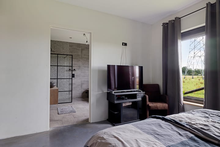 Photo 22 of Schapendijk 8-A