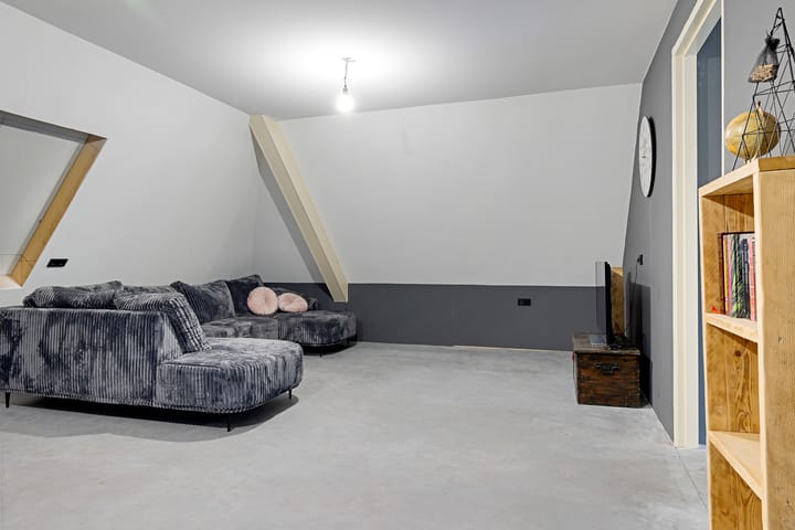 Photo 30 of Schapendijk 8-A