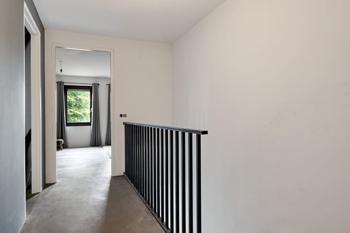 Photo 31 of Schapendijk 8-A