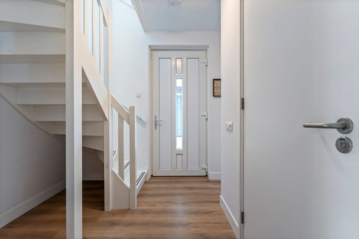 Photo 10 of Weenerwerf 11