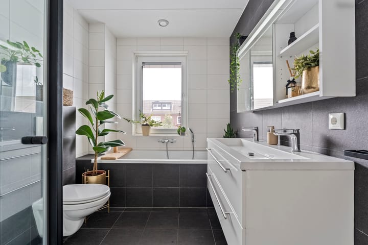 Photo 39 of Weenerwerf 11