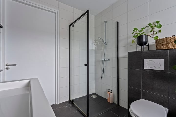 Photo 40 of Weenerwerf 11