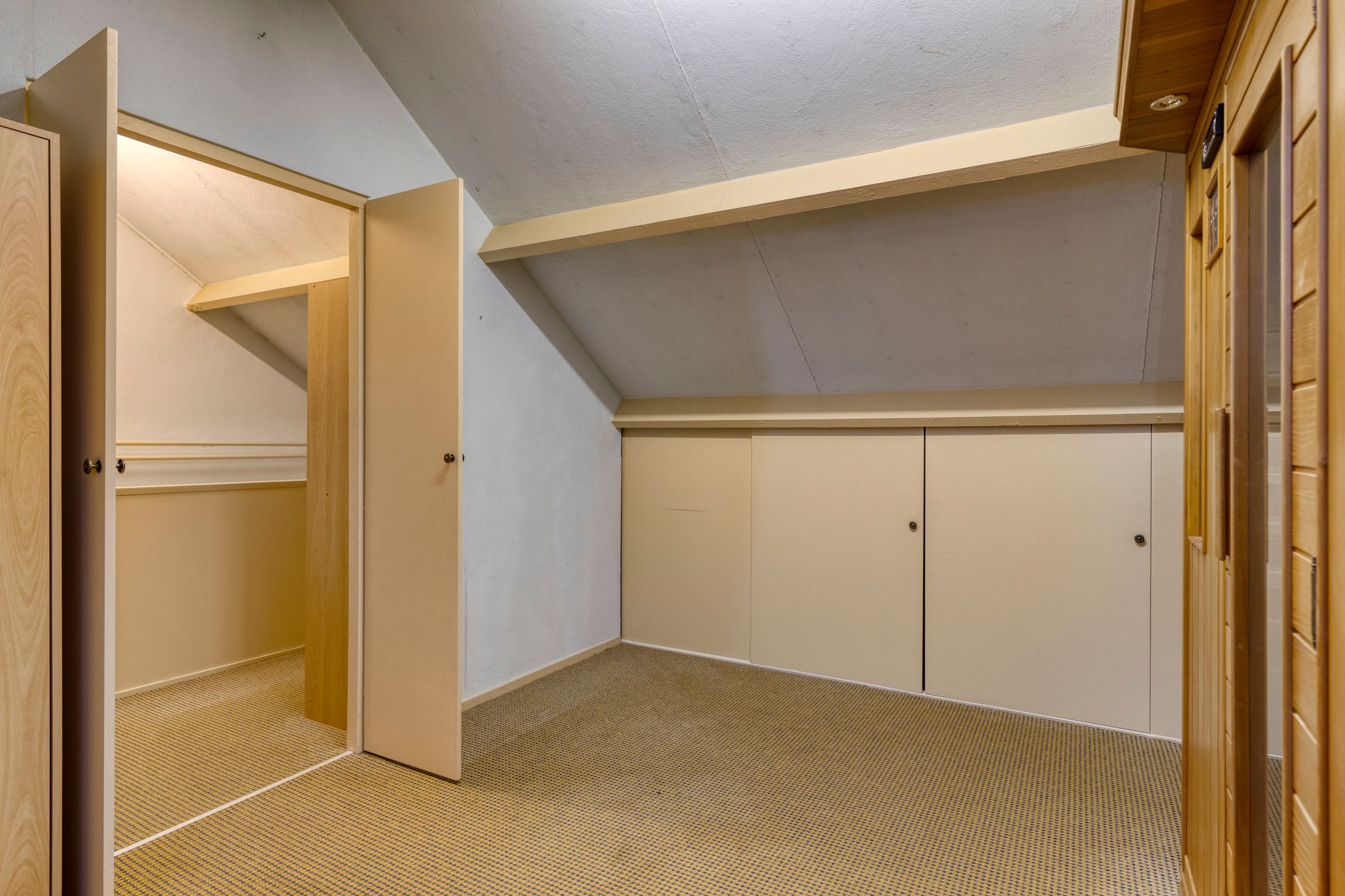 Foto 24 van Volkerakstraat 22