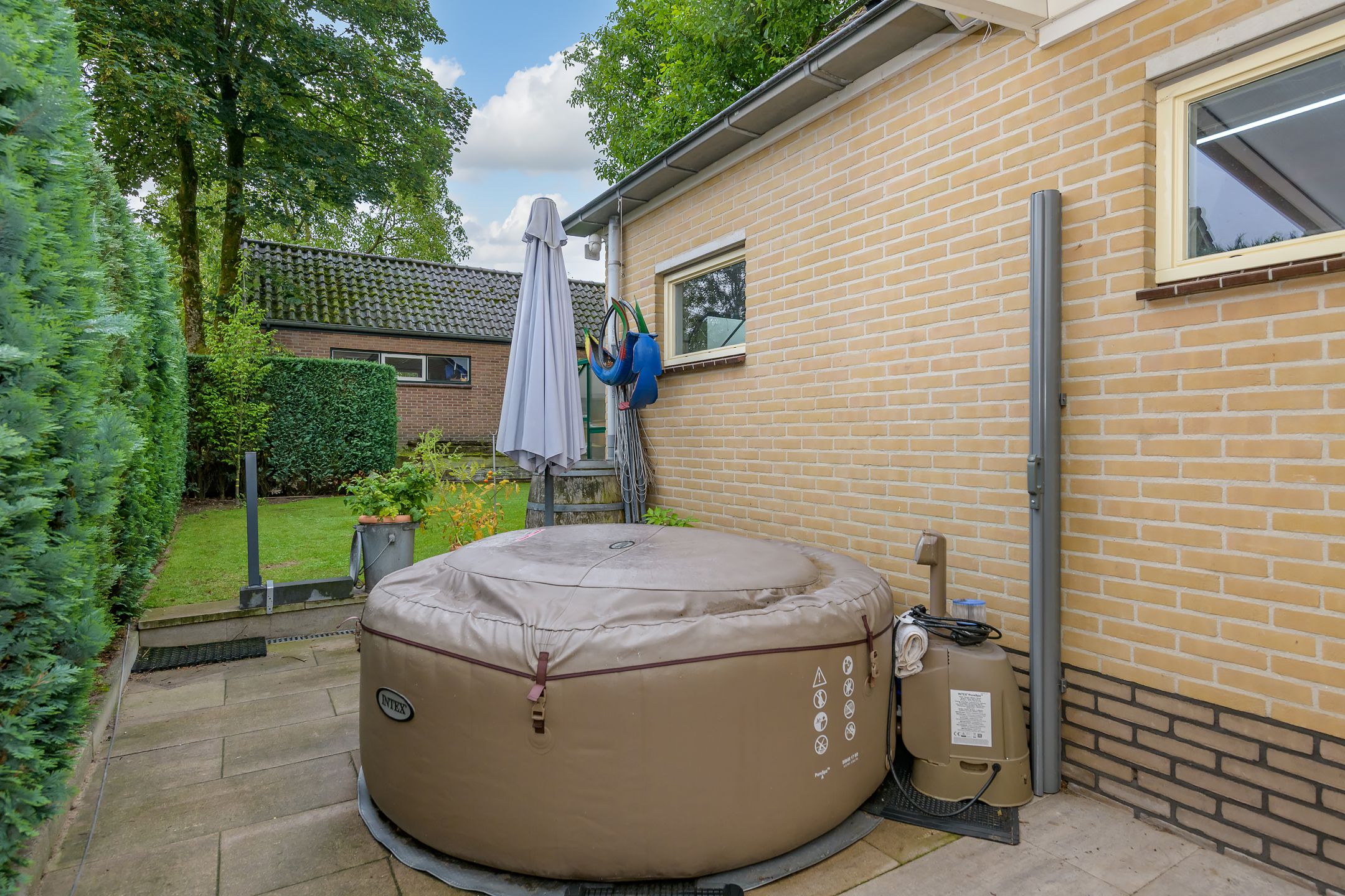 Foto 24 van Juffrouw Oosterweg 4