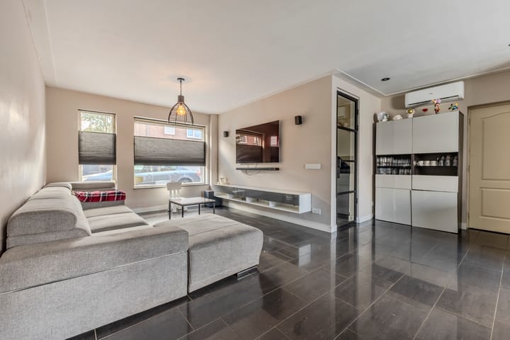 Foto 2 van Vogelpoelstraat 11