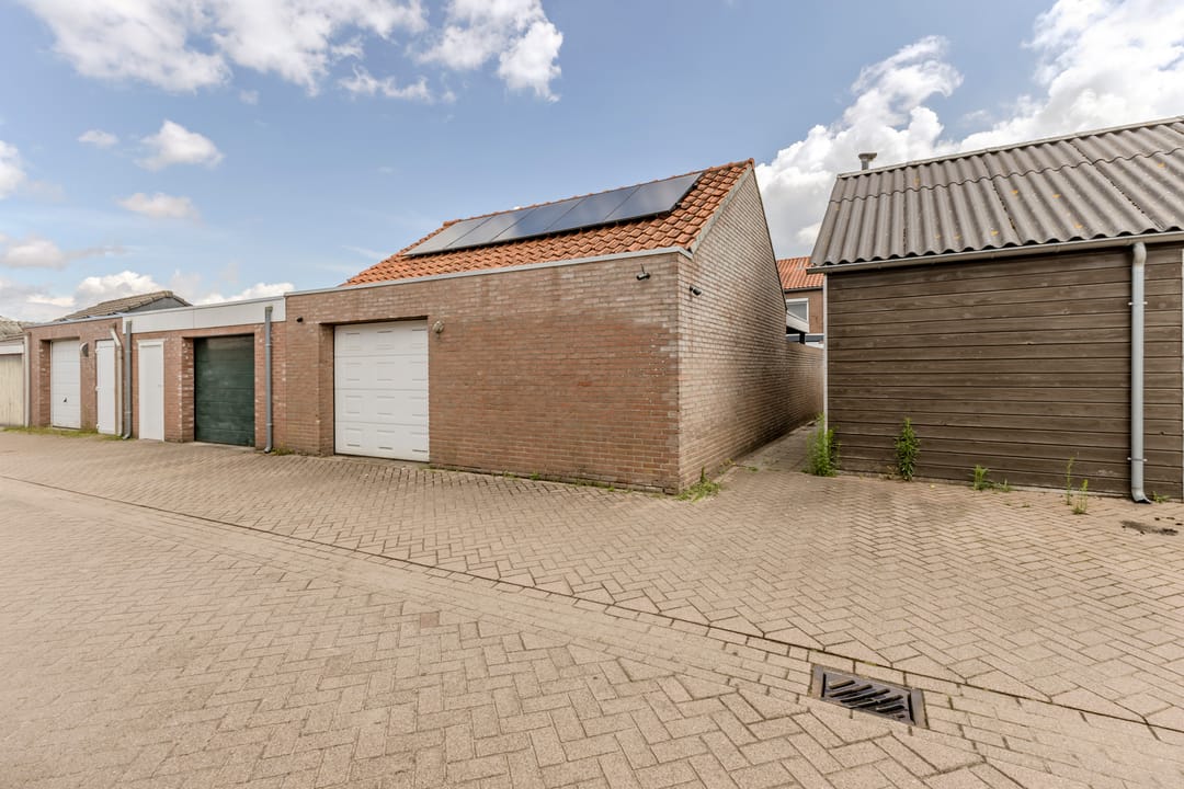 Foto 41 van Vogelpoelstraat 11