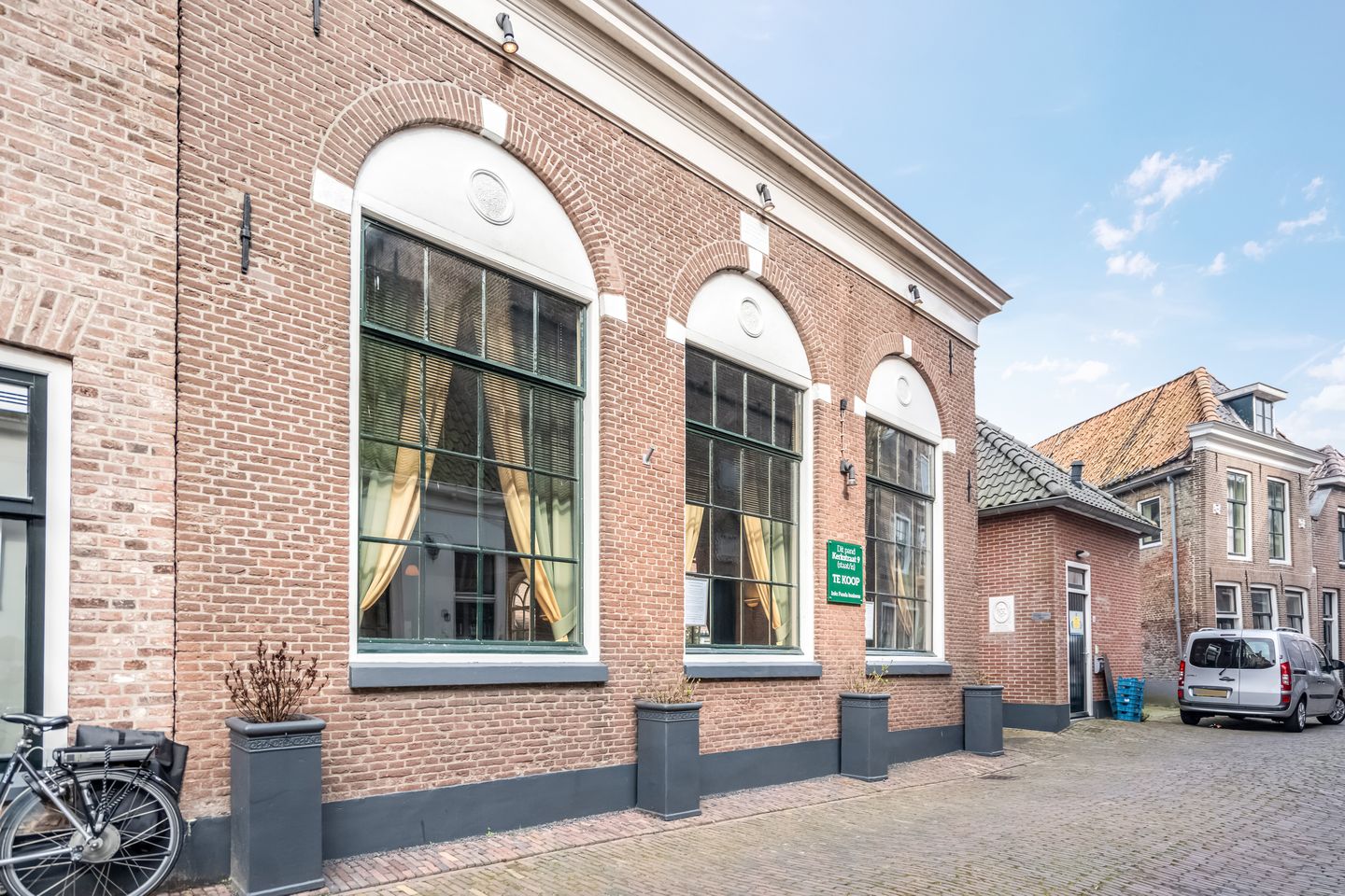 View photo 2 of Kerkstraat 9