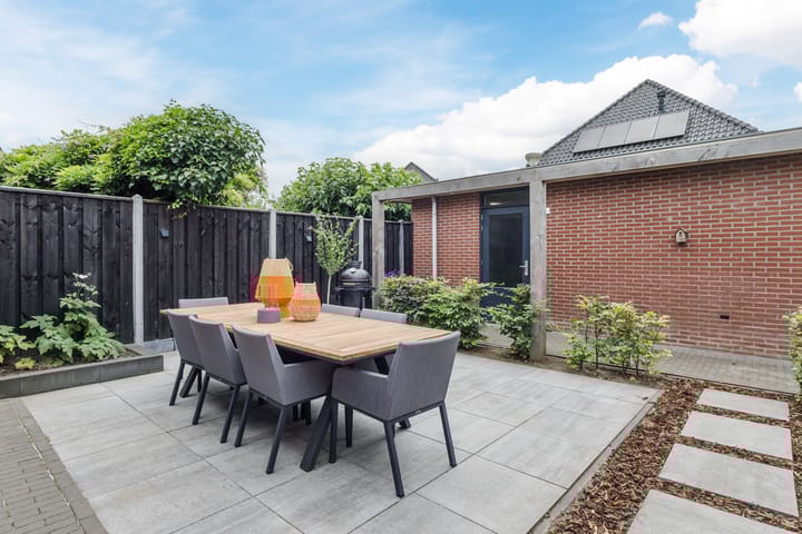 Foto 44 van Prinses Margrietlaan 2