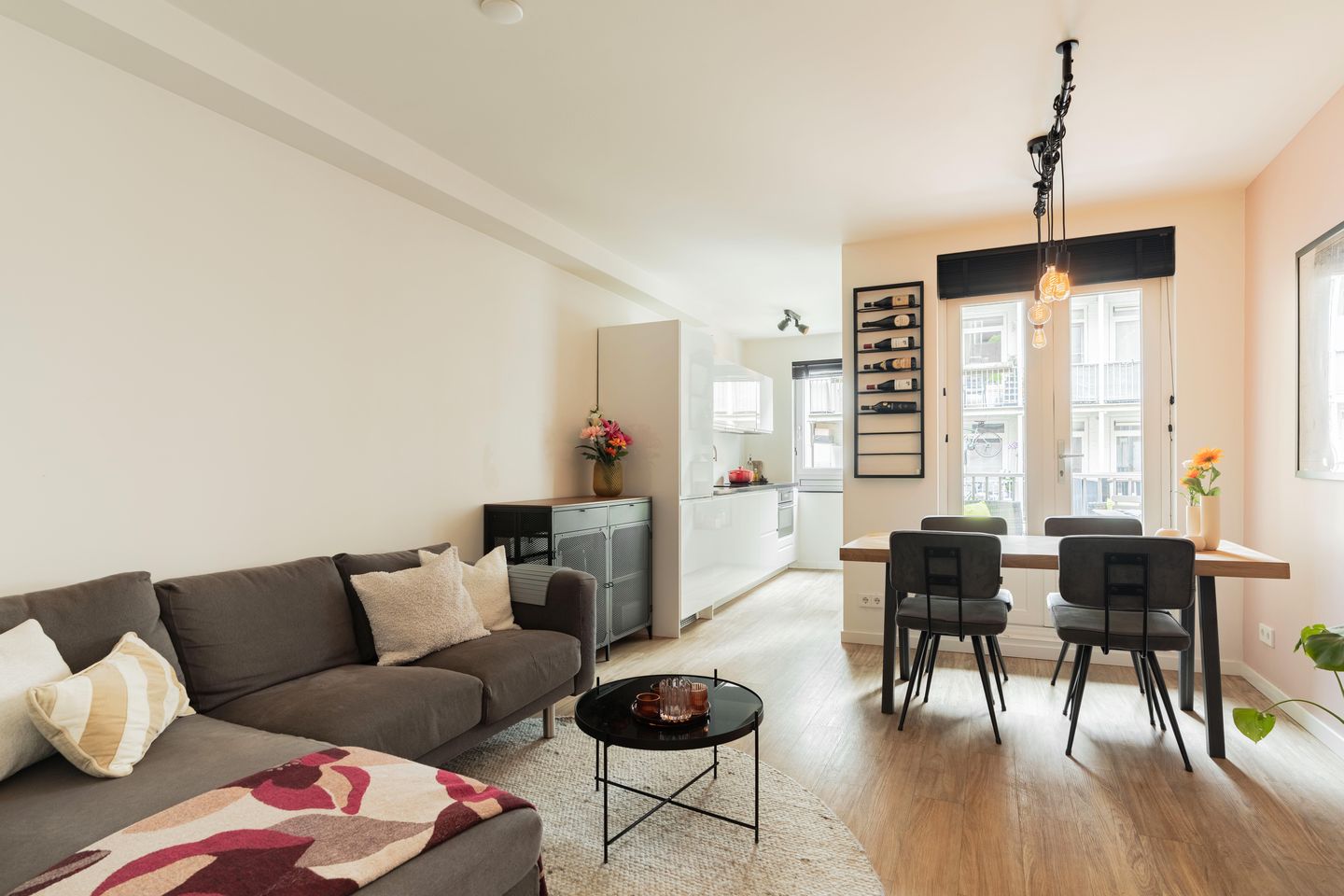 Foto 5 van Joan Melchior Kemperstraat 80-1