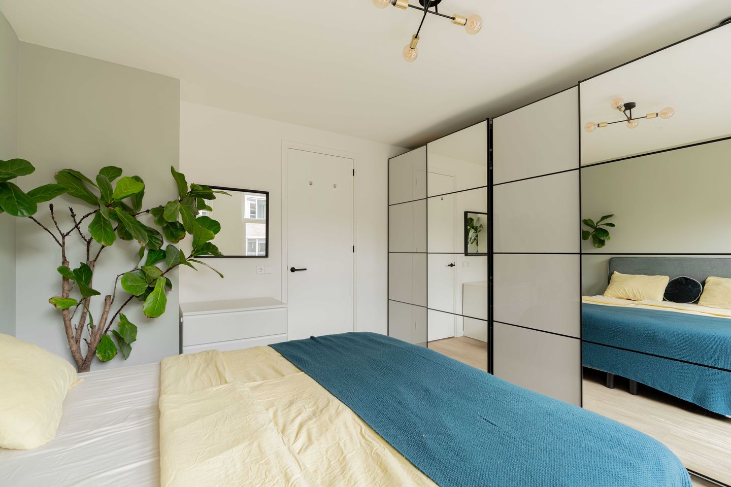 Foto 19 van Joan Melchior Kemperstraat 80-1